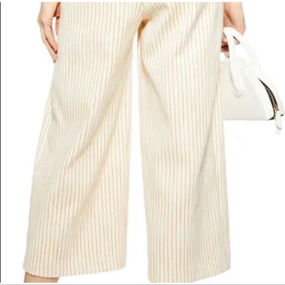 TOPSHOP Twist Bandeau Jumpsuit • Cut Out Front • Cropped Wide Leg • NWT • Size 2 - Picture 11 of 16